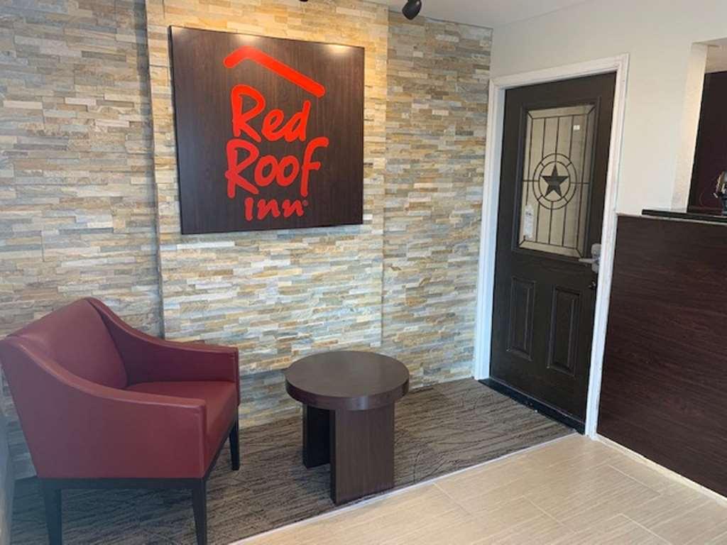 Red Roof San Antonio E - Frost Bank Center Motel Interior photo